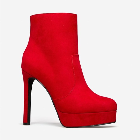 New in Box Natashia Platform Bootie Chili Pepper, 6 - Picture 1 of 7